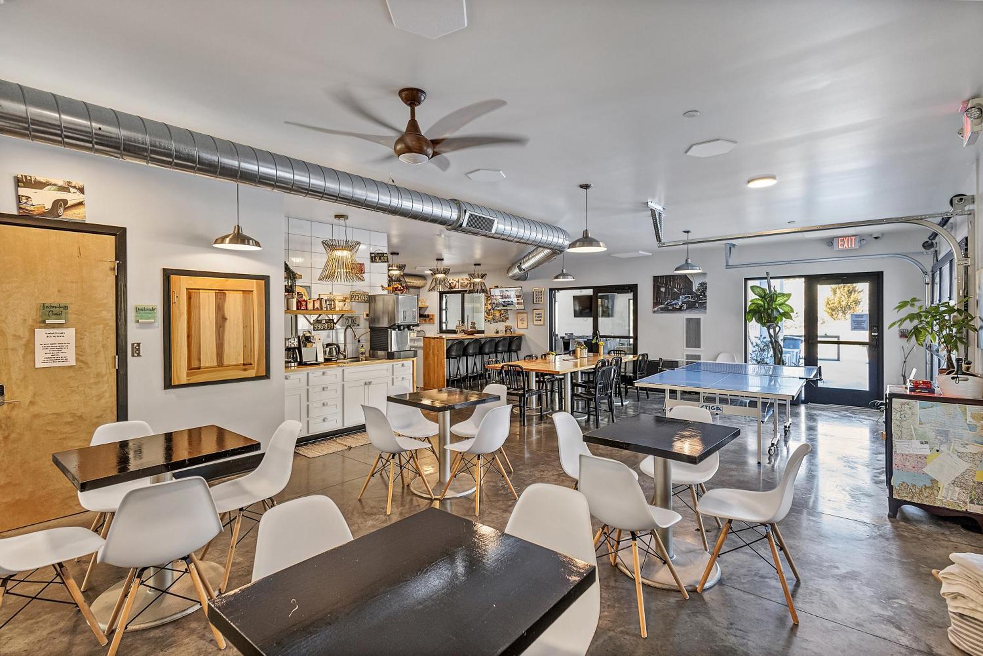 Queen Room With Access To Chef'S Kitchen And Pool Pacific Exterior photo